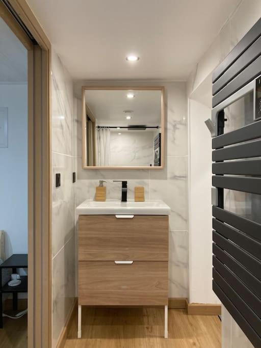 Appartement Chaleureux Proche Centre แคลร์มงต์-แฟร์รองด์ ภายนอก รูปภาพ